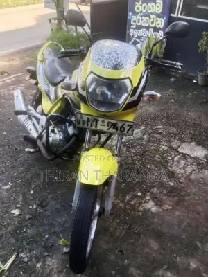 TVS Victor Glx 2004 Bus (Used)