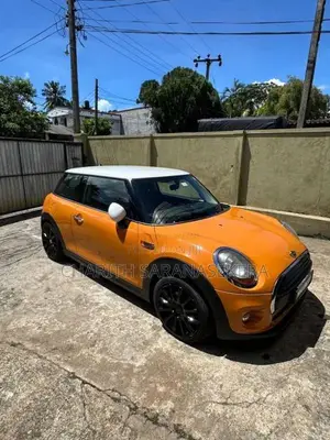 Mini Cooper 2014 Car (Used)