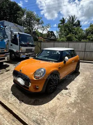 Mini Cooper 2014 Car (Used)