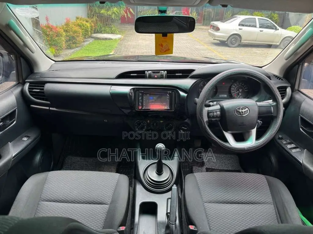 Toyota Hilux Revo 2016 Pickup (Used)