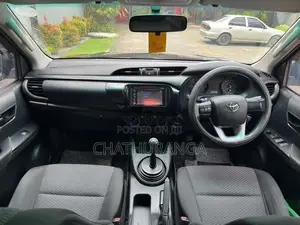 Toyota Hilux Revo 2016 Pickup (Used)