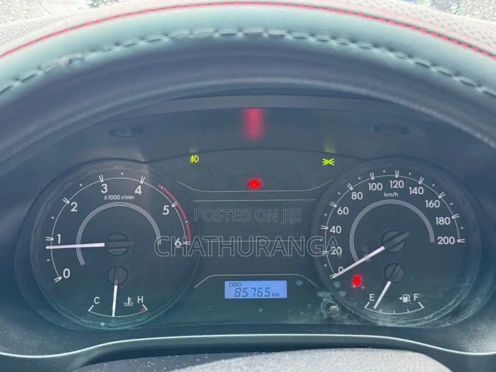 Toyota Hilux Revo 2016 Pickup (Used)