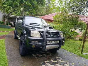 Mitsubishi L200 2006 Pickup (Used)