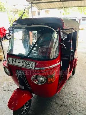 Bajaj RE 2011 Three Wheel (Used)