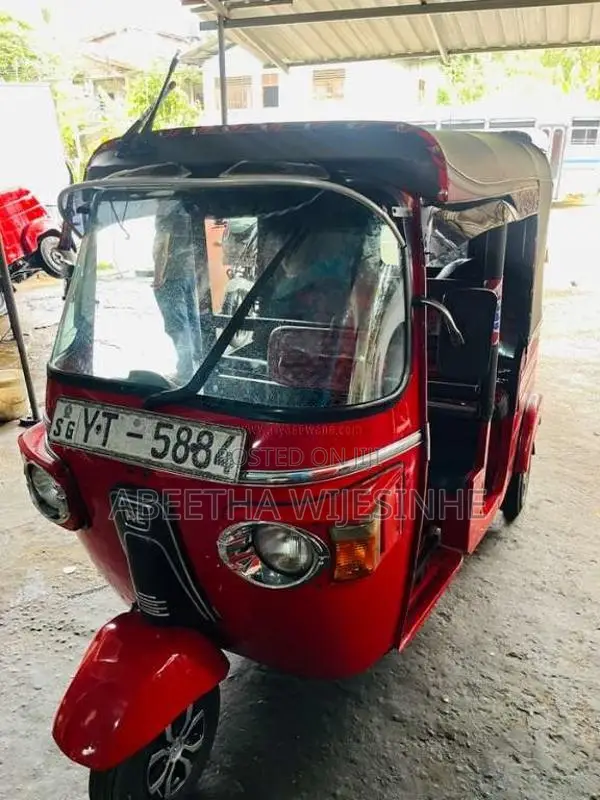 Bajaj RE 2011 Three Wheel (Used)
