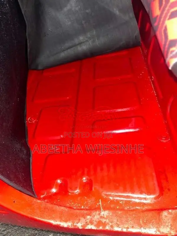 Bajaj RE 2011 Three Wheel (Used)