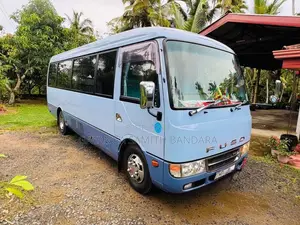 Mitsubishi Fuso 2012 Bus (Used)