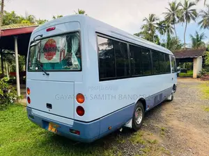 Mitsubishi Fuso 2012 Bus (Used)
