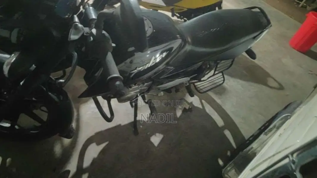 Bajaj Pulsar 150 2017 Motorbike (Used)