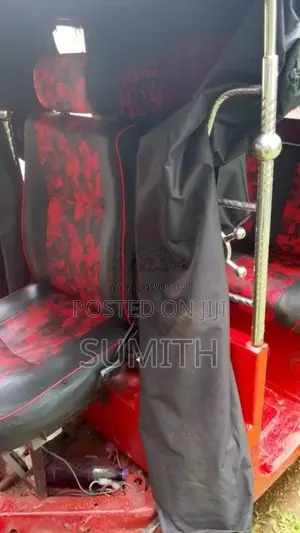 Bajaj 2 stroke 2005 Three Wheel (Used)