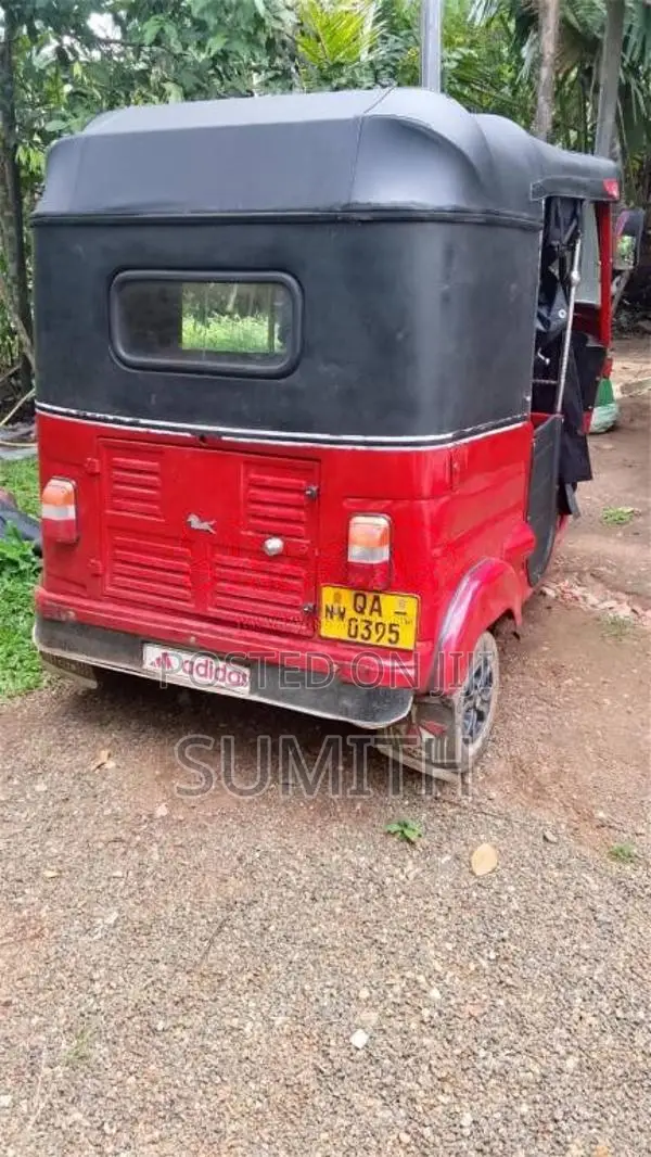 Bajaj 2 stroke 2005 Three Wheel (Used)