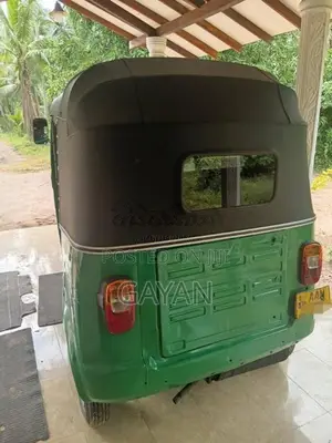 TVS King 2013 Three Wheel (Used)