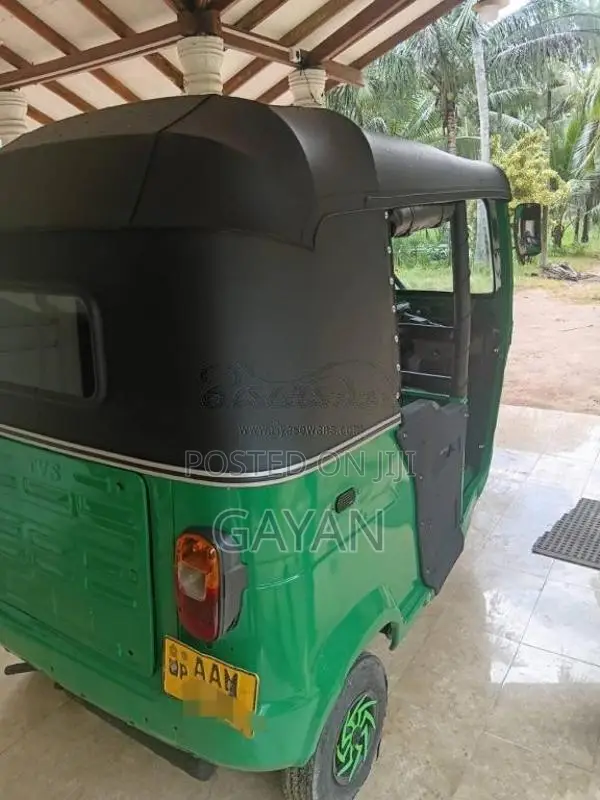 TVS King 2013 Three Wheel (Used)