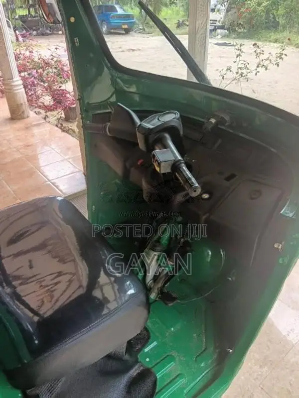 TVS King 2013 Three Wheel (Used)