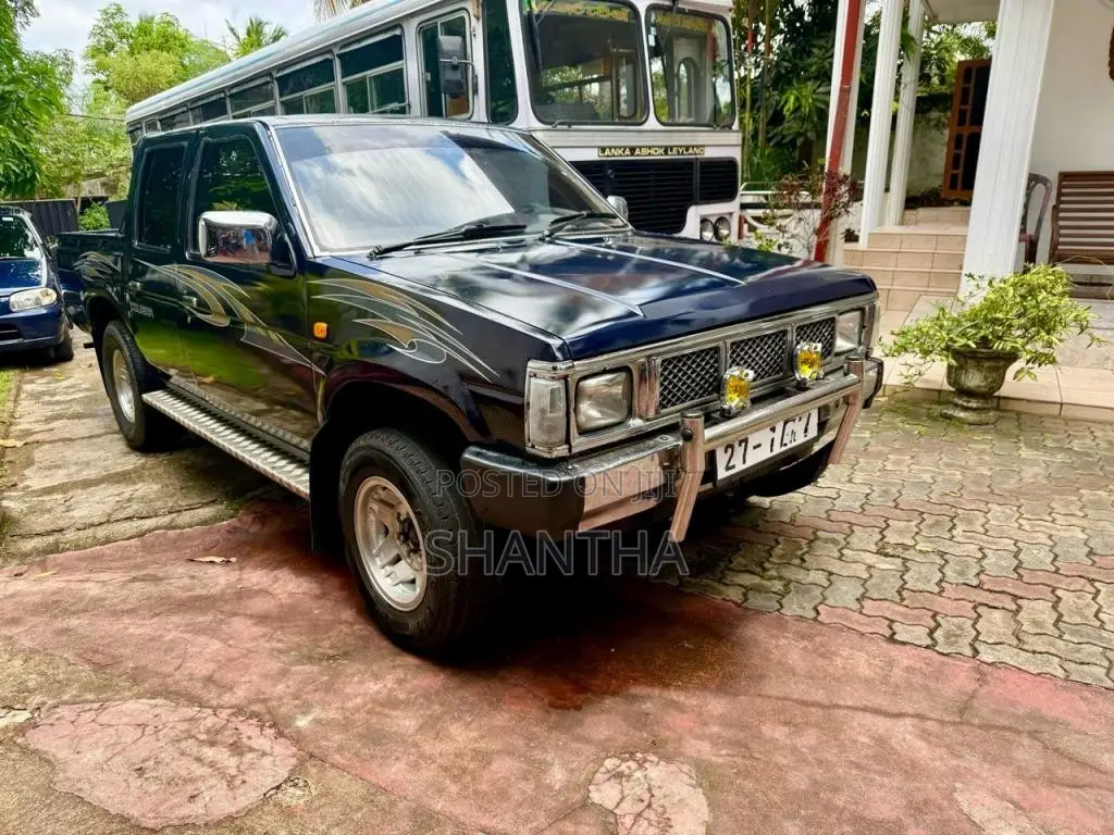 Nissan Datsun 1980 Pickup (Used)