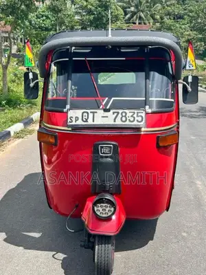 Bajaj 4 Stroke 2009 Three Wheel (Used)