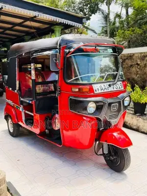 Bajaj RE 2014 Three Wheel (Used)
