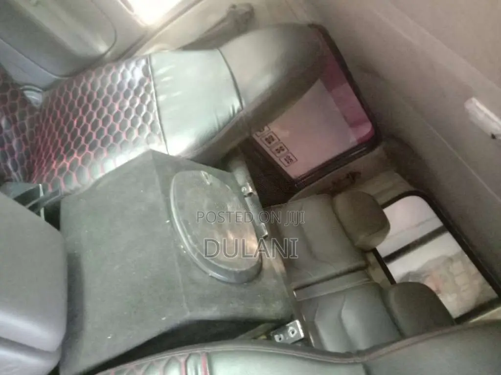 Nissan Atlas 2000 Crew Cab (Used)