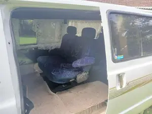 Nissan Vanette 1982 Van (Used)