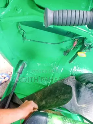 Bajaj RE 2 Stroke 1999 Three Wheel (Used)