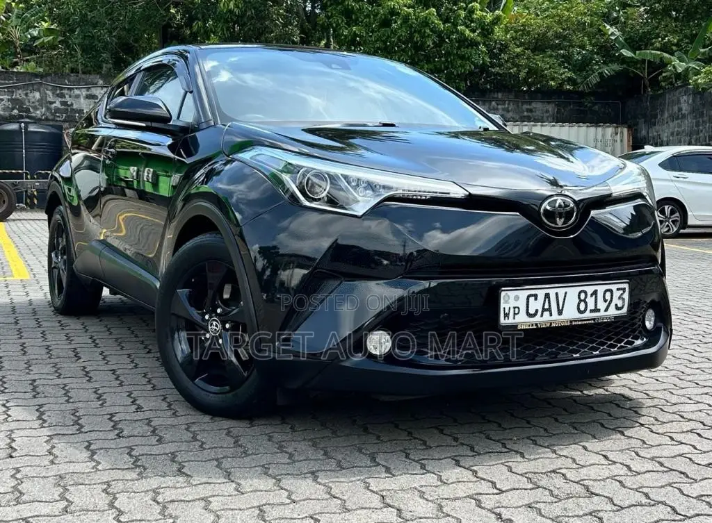 Toyota CHR 2017 SUV (Used)