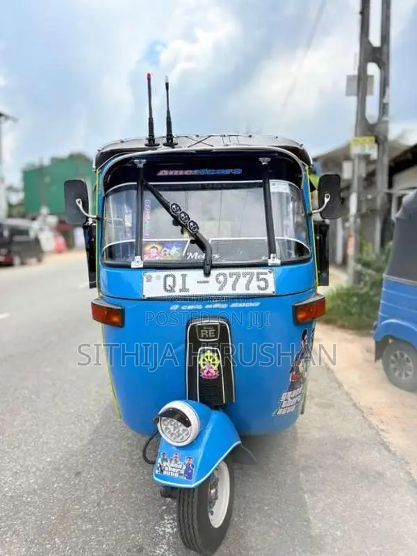 Bajaj 2 Stroke 2007 Three Wheel (Used)