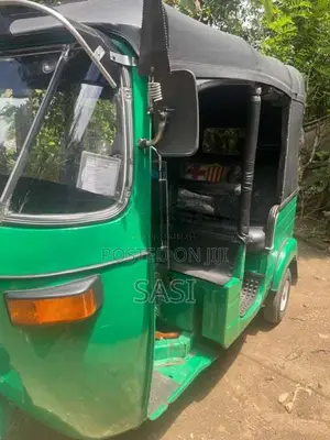 Bajaj 4 Stroke 2008 Three Wheel (Used)
