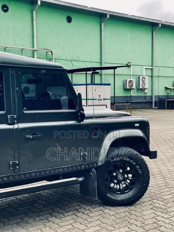 Land-Rover Defender 1991 SUV (Used)
