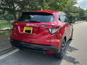 Honda VEZEL RS 2017 SUV (Used)