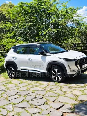 Nissan MAGNITE TEKNA TURBO CVT 2025 SUV (Used)