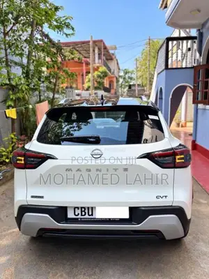 Nissan MAGNITE TEKNA TURBO CVT 2025 SUV (Used)