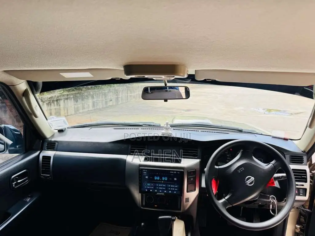 Nissan Patrol Y60 2015 SUV (Used)