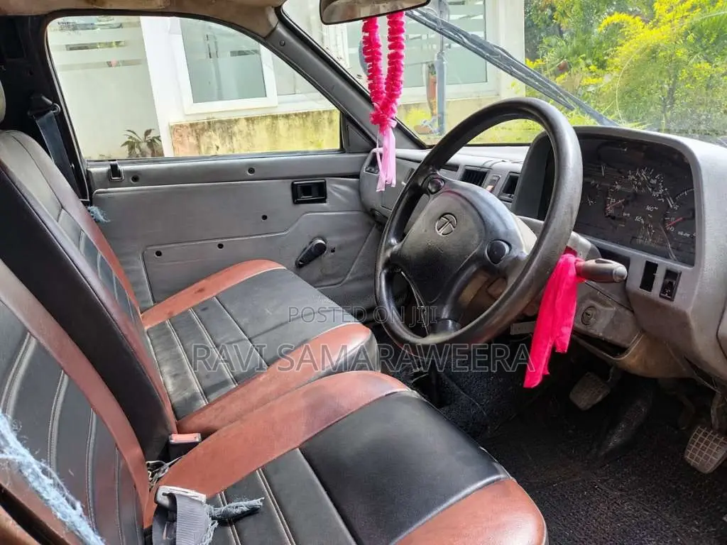 Tata 207 2012 Pickup (Used)
