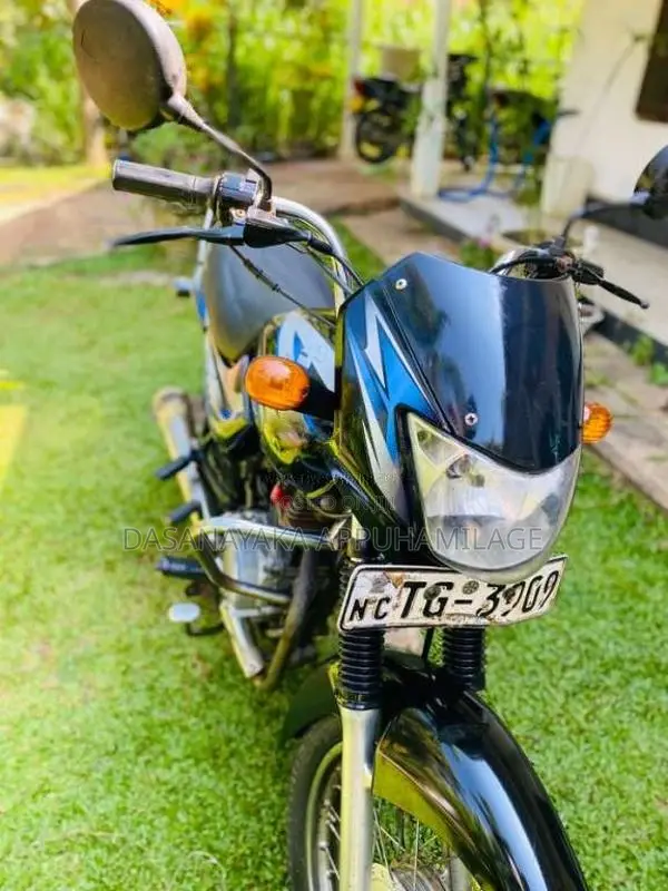 Bajaj CT-100 2008 Motorbike (Used)