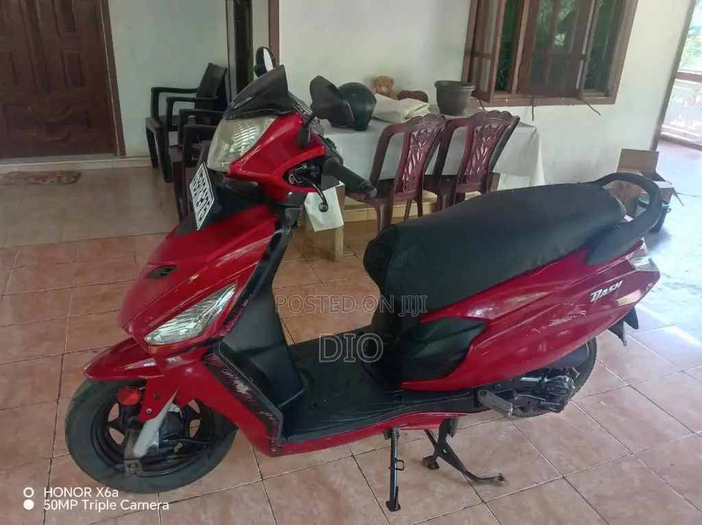 Hero Dash 2016 Motorbike (Used)