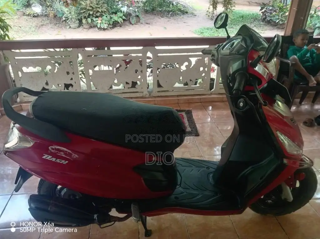 Hero Dash 2016 Motorbike (Used)