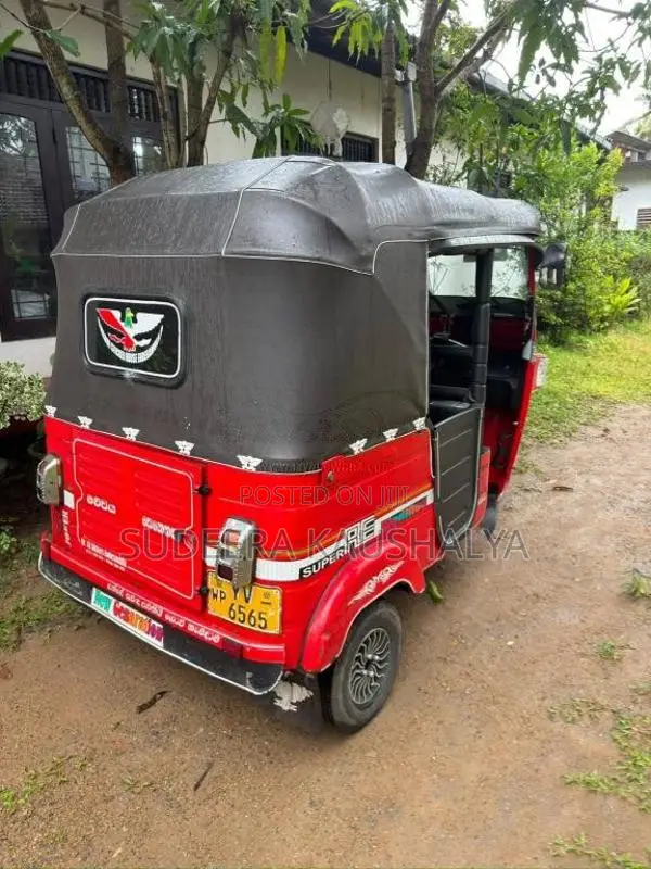 Bajaj 4 Stroke 2012 Three Wheel (Used)