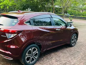 Honda Vezel 2014 SUV (Used)
