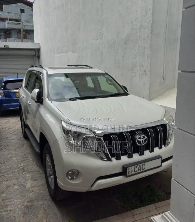 Toyota Land Cruiser Prado 150 2014 SUV (Used)