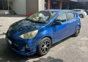 Toyota Aqua 2013 Car (Used)