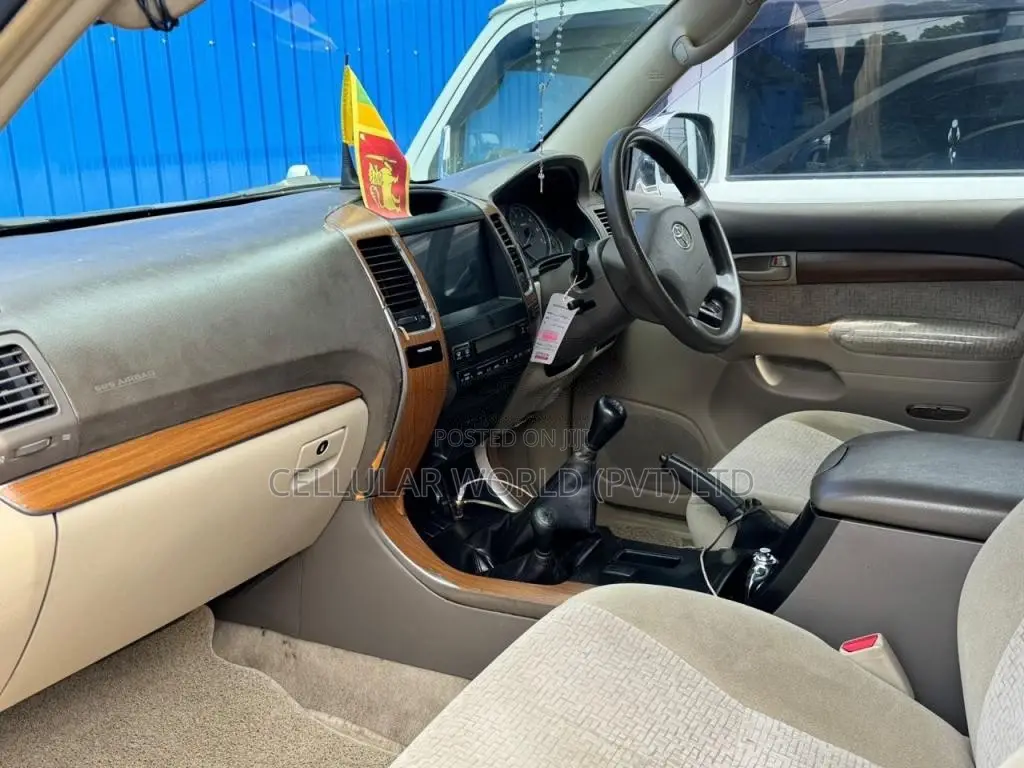 Toyota Prado 120 2004 SUV (Used)