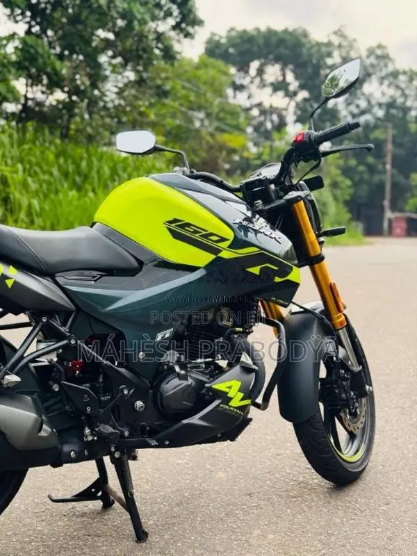 Hero Hunk 2026 Motorbike (Used)