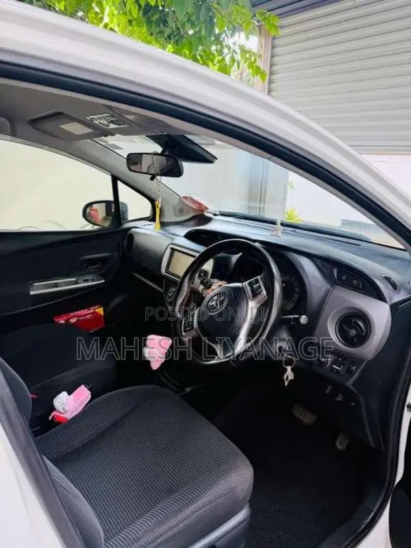 Toyota Vitz Safety Special Ed 2016 Car (Used)
