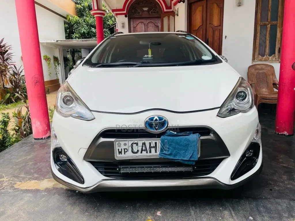 Toyota Aqua X Urban 2015 Car (Used)