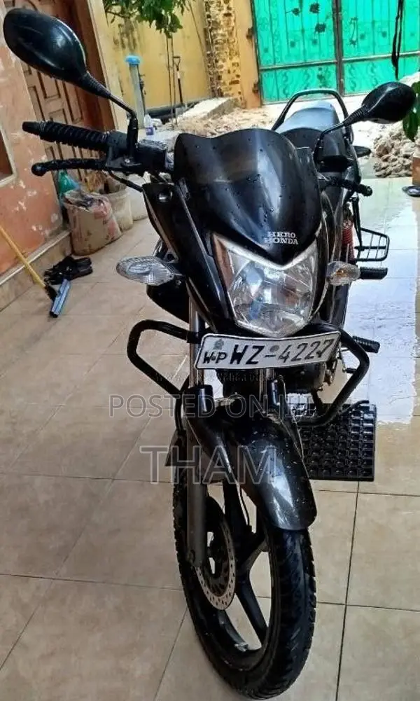 Hero-Honda Hunk 2011 Motorbike (Used)