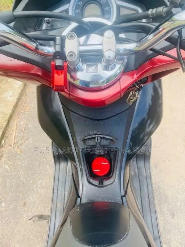 Honda Pcx 2016 Motorbike (Used)