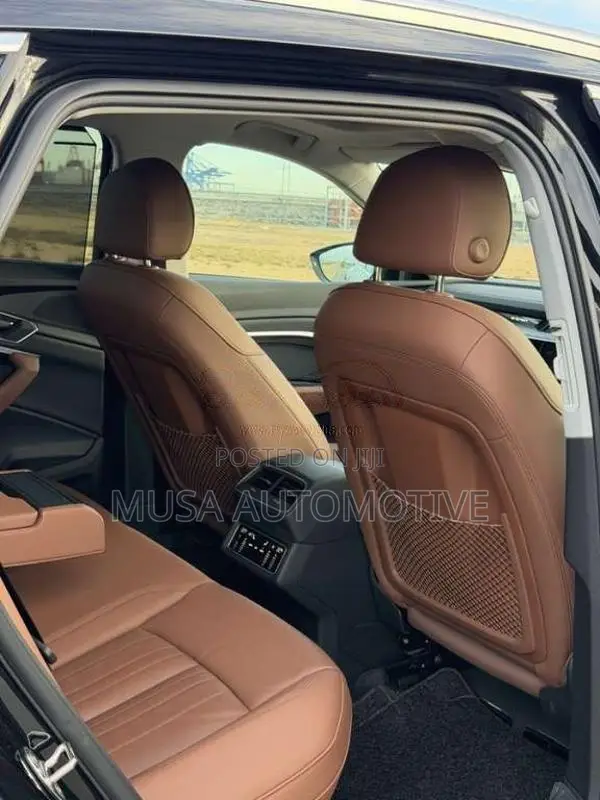Audi Q8 2024 SUV (Used)