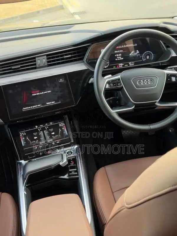Audi Q8 2024 SUV (Used)