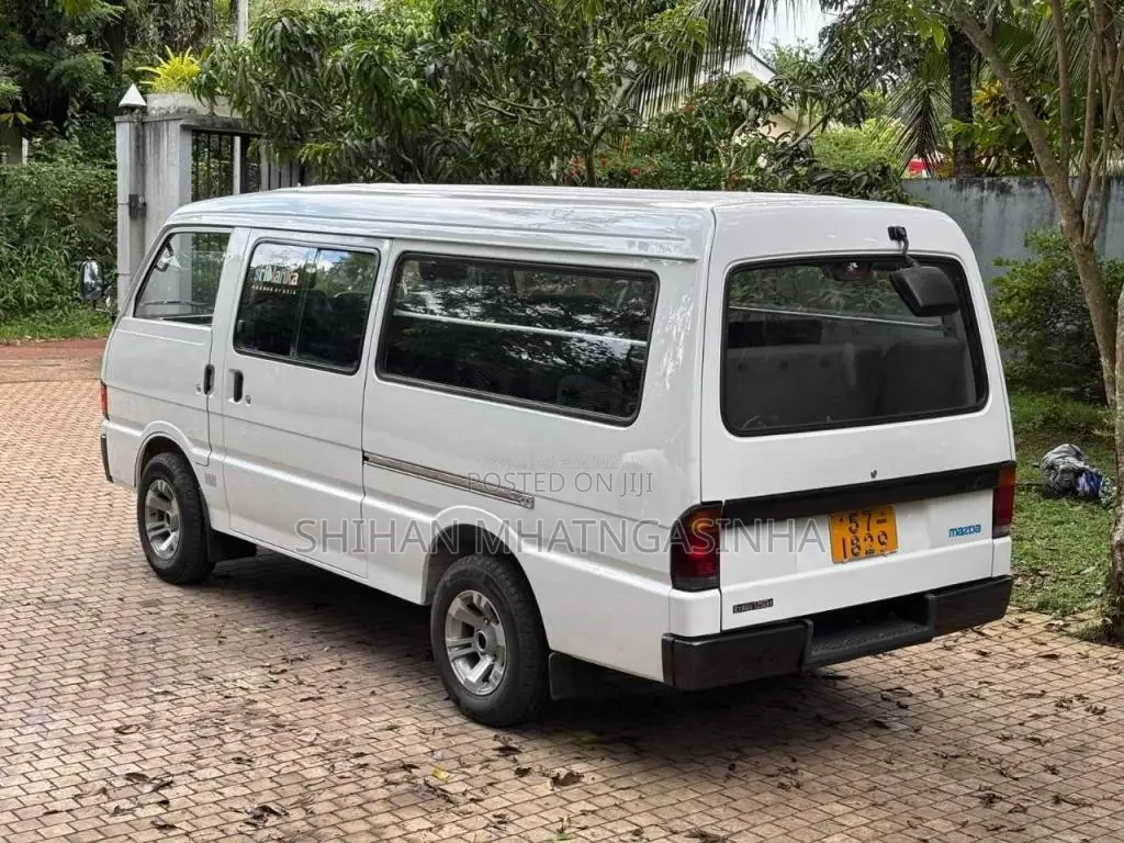 Mazda Brawny 1995 Van (Used)