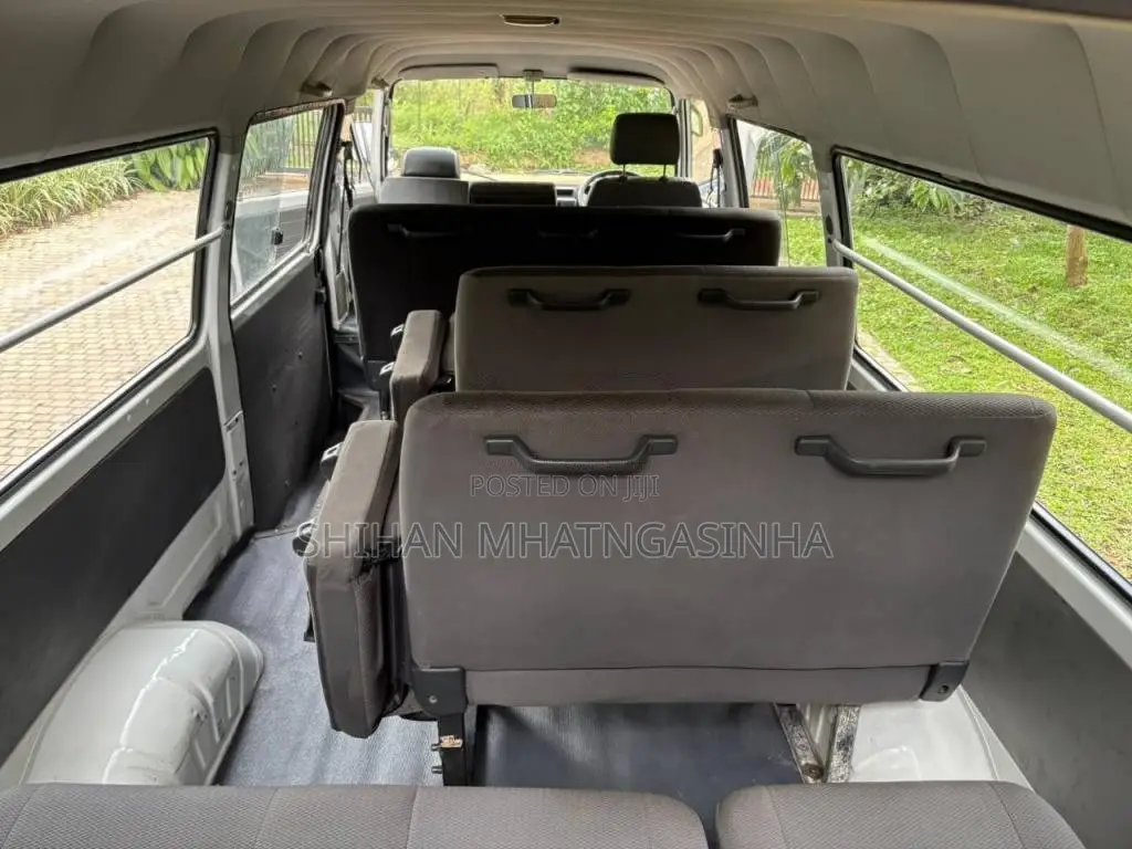 Mazda Brawny 1995 Van (Used)